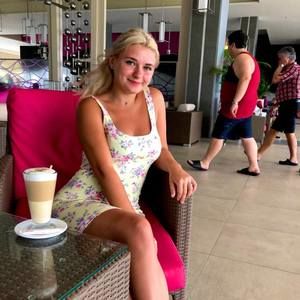 Meet your Posher, Morgan